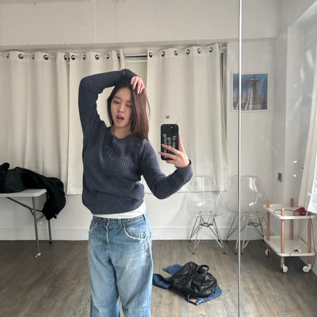 Armani Exchange 헨리넥 니트