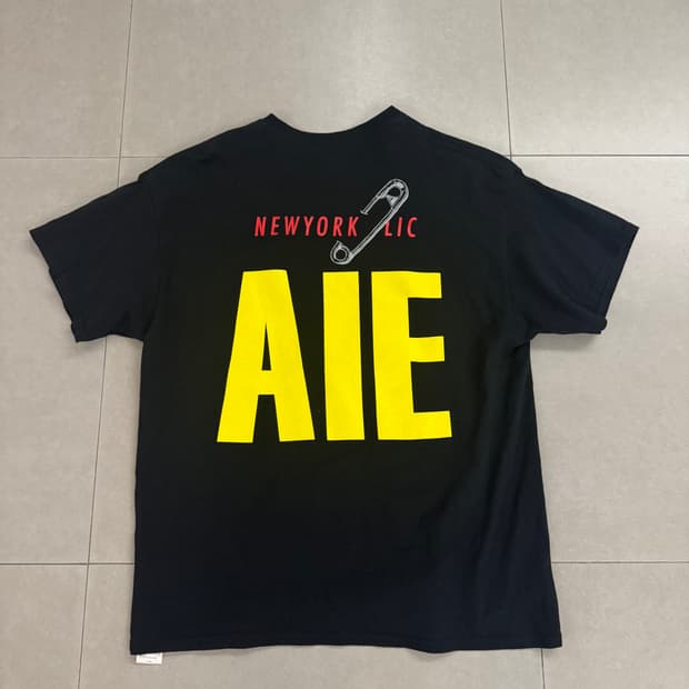AiE 티셔츠