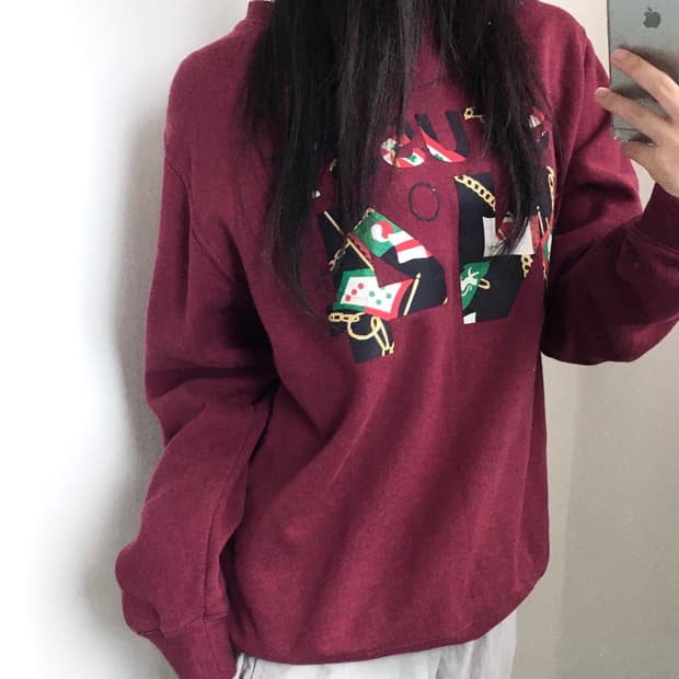 Stussy 스투시 버건디 맨투맨