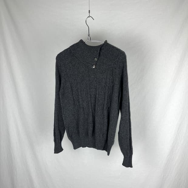 100% Cashmere 자개 단추 니트 