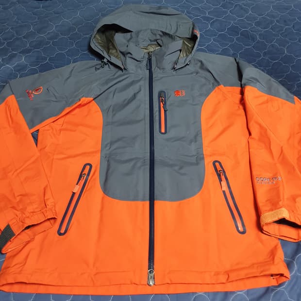 (빈티지) 코오롱스포츠 고어텍스 WELDING 바람막이 자켓 (100)