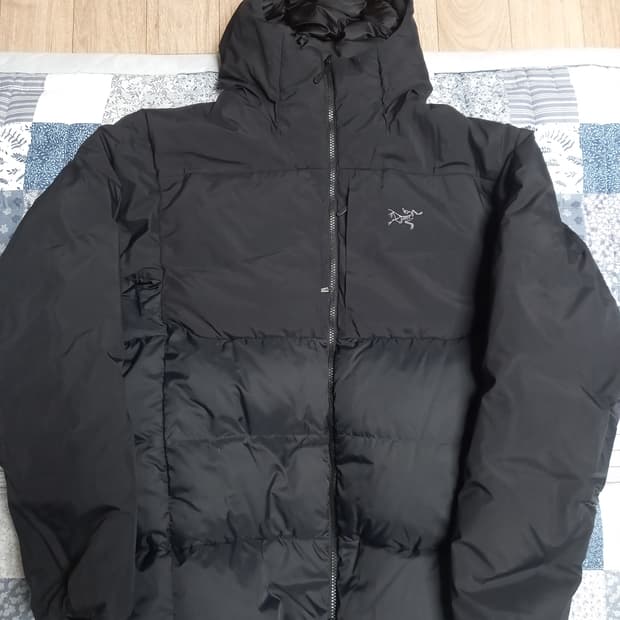 아크테릭스 토륨 sv 패딩 블랙  L(실용105)