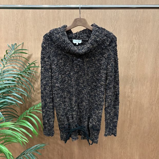 막스마라 루즈핏 부클레 카울넥 긴팔 니트 밑단 스트링 디테일 블랙 브라운