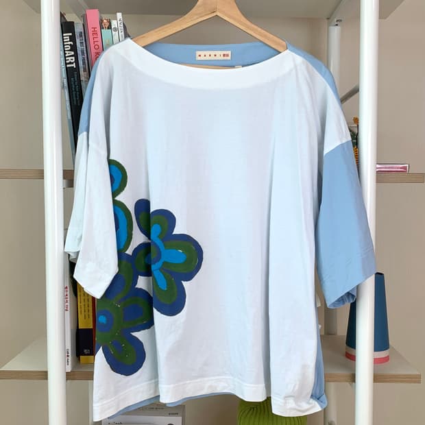 마르니 x 유니클로 u넥 티셔츠 (blue)