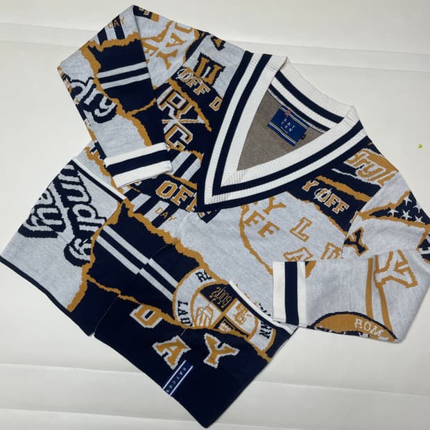 로맨틱크라운 (ROMANTIC CROWN) RC 클럽  니트 가디건