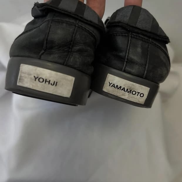 Y-3 요지야마모토 레더 스니커즈 250