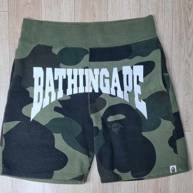 베이프 카모 반바지 m