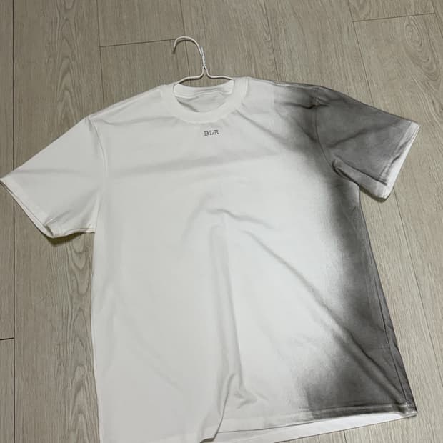 BLR Silhouette Graphic Oversized T-Shirt