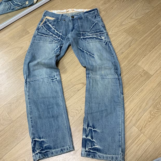 32)Gotcha 갓챠 핀워싱 스트레이트 데님