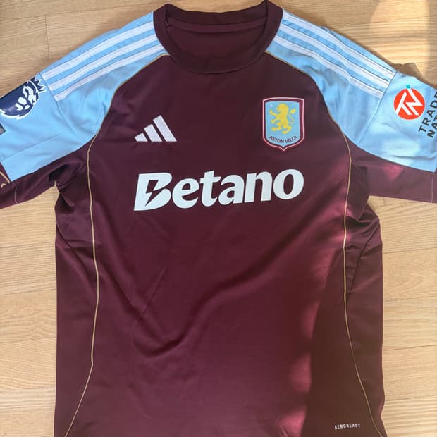 아스톤 빌라 25/26 홈 매티 캐시 L 유니폼