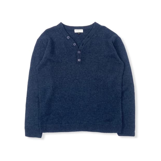 JPN Blue henry neck knit