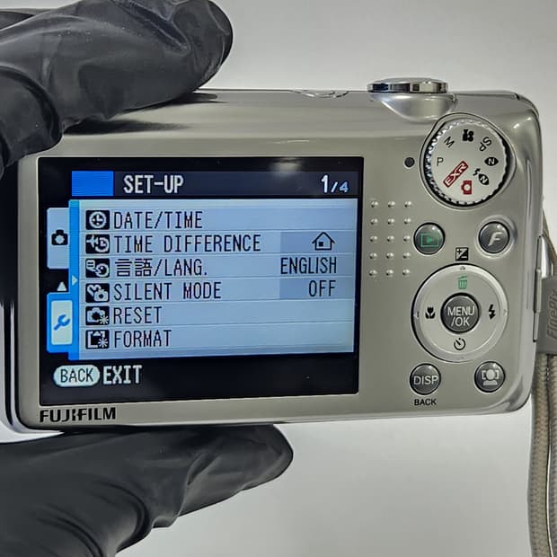 후지필름 파인픽스 f70 exr  빈티지디카 아일릿 후지f70exr