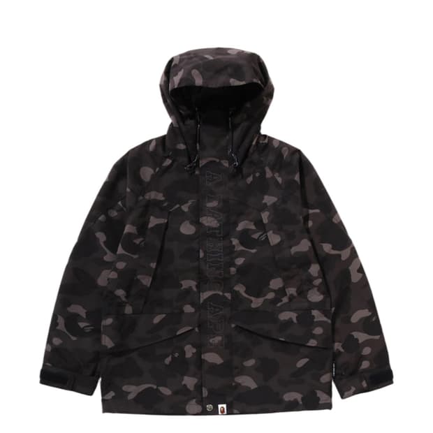 (새상품) 베이프 컬러 카모 스노우보드 자켓 블랙