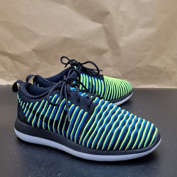 나이키 로쉬2 플라이니트 여성운동화235 