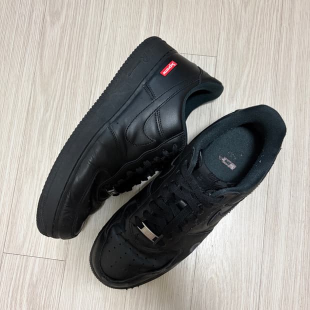 나이키 슈프림 에어포스1 블랙