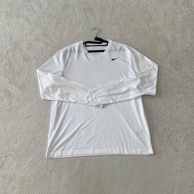 XXL 나이키 신형 드라이핏 긴팔티셔츠 110
