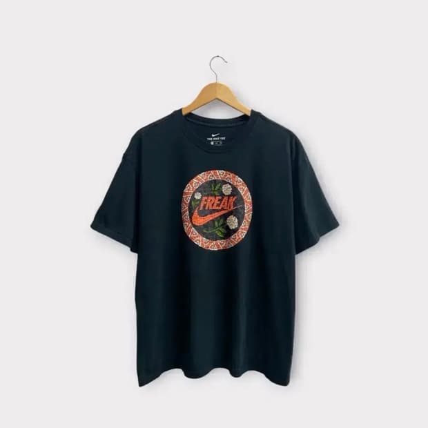 나이키 스우시 Freak 티셔츠- 2XL