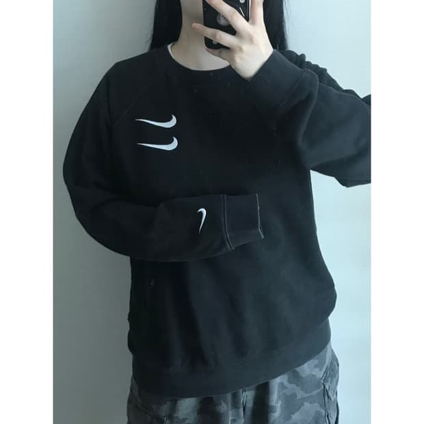 나이키 더블스우시 맨투맨 L