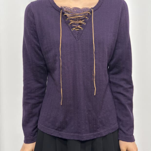 eyelet top