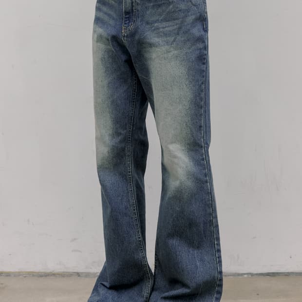 떼마 볼드 플레어 진