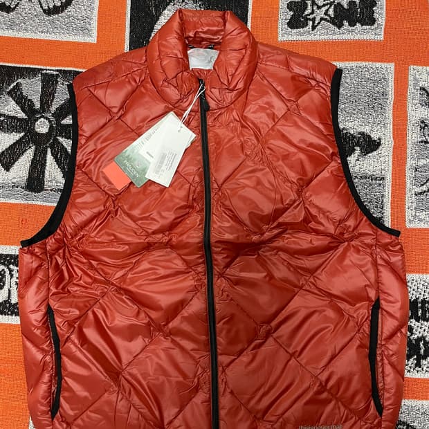 디네댓 패딩베스트 새상품 목도리증정