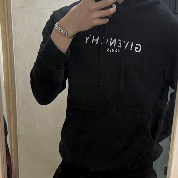 GIVENCY 빈티지 데미지 로고 후드티 m