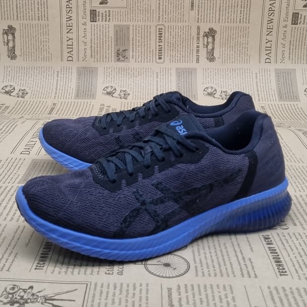 아식스 젤 케눈 여성운동화235