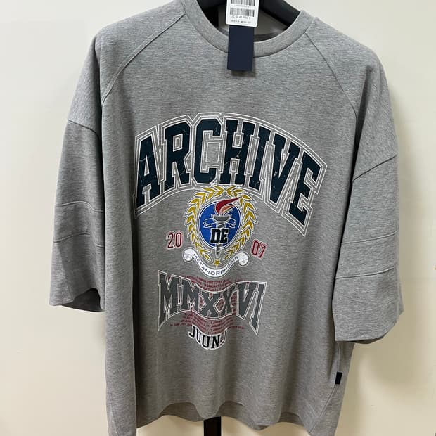 준지 풋벌 맥스핏 그레이 반팔티 S