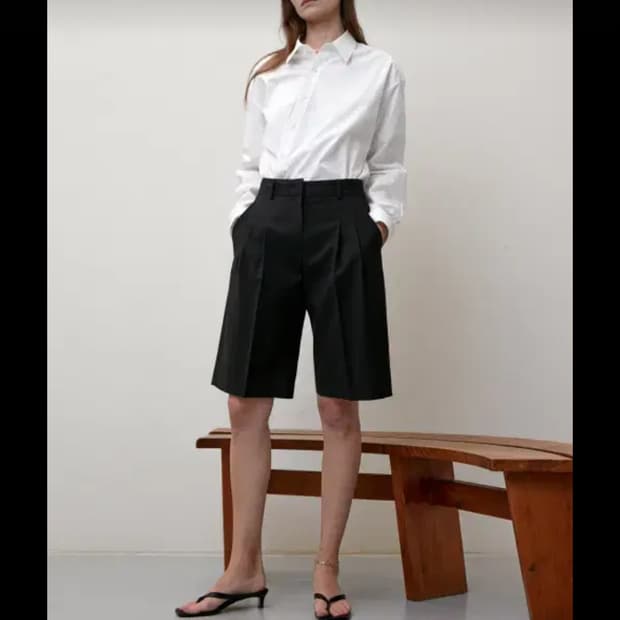 던스트 핀턱 반바지 M