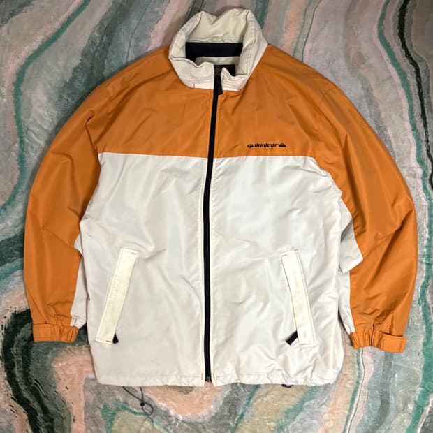 퀵실버 올드스쿨 배색 바람막이 자켓