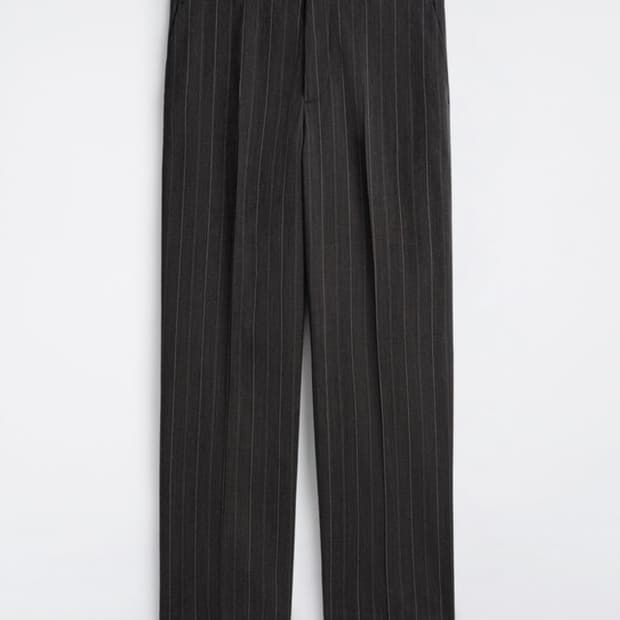 [44] Cos 핀스트라이프 릴렉스드 핏 와이드 레그 트라우저