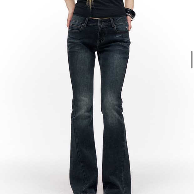 스키즘인듀싱 청바지 cross back flare jeans