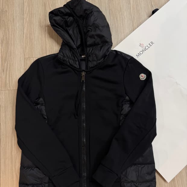 백화점판) 몽클레어 여성 니트패딩