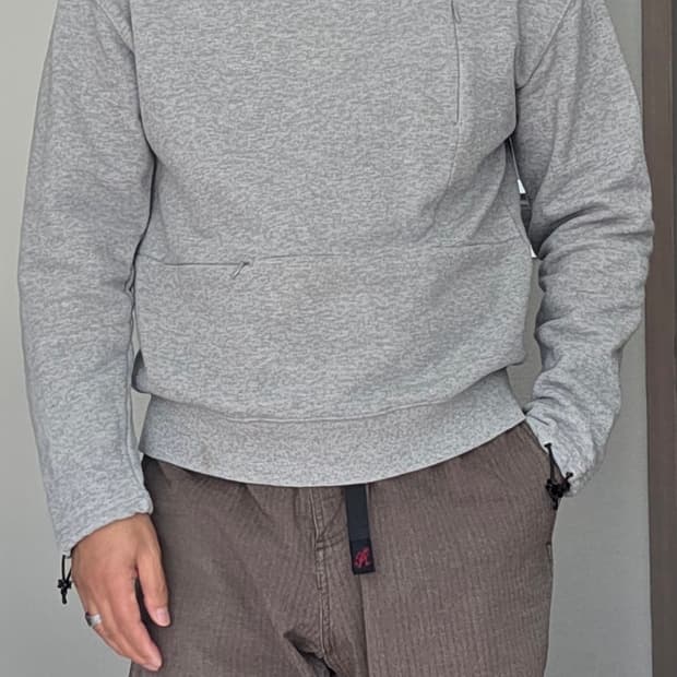 유니폼브릿지 맨투맨 롱슬리브 라운드 티셔츠 라이트 그레이 M