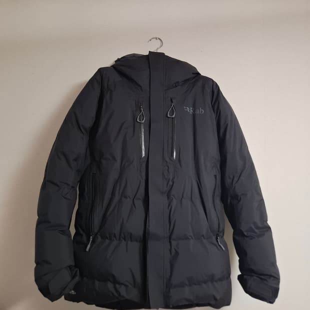 Rab 바투라 자켓 Black (L)