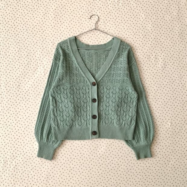 뮤트 그린 모리 펀칭 가디건