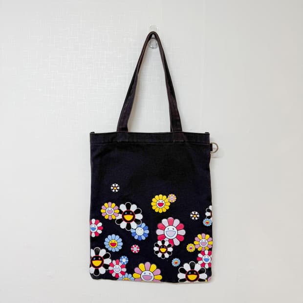 슈에무라 x 무라카미 다카시 가방