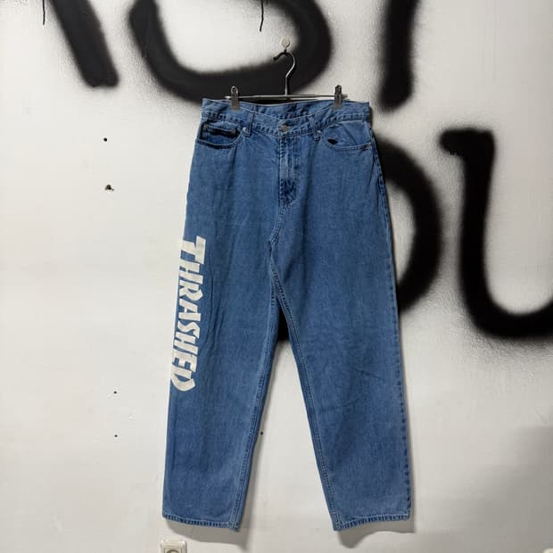Thrasher 쓰레셔 빅 로고 프린팅 연청 와이드 데님 팬츠