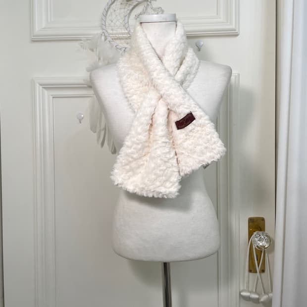 cream fur cute muffler