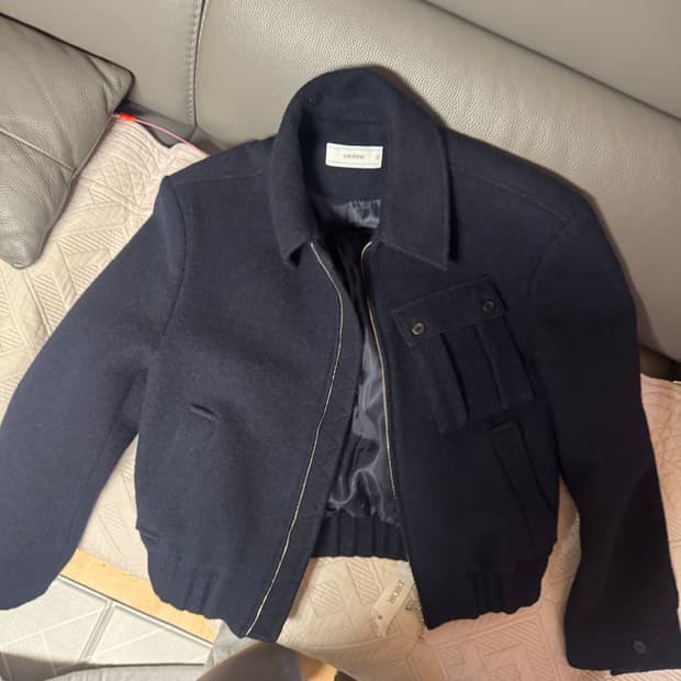 웨이비니스 크룩드 텍스처 크롭자켓 