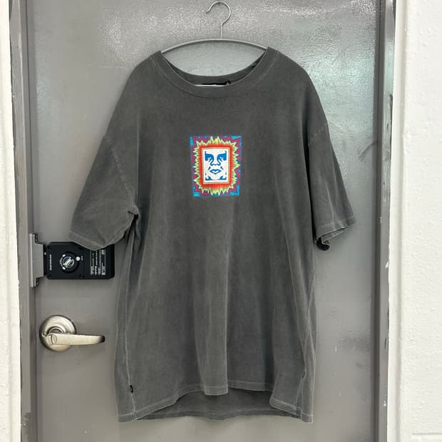 OBEY 브랜드의 그래픽 반팔티 L