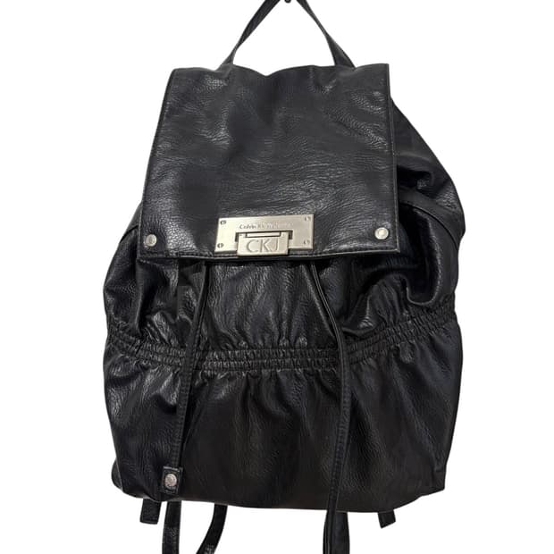 Calvin Klein 레더 백팩 