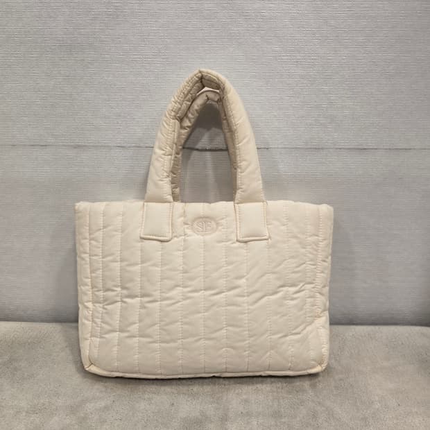 시엔느 패딩백 토트백 아이보리