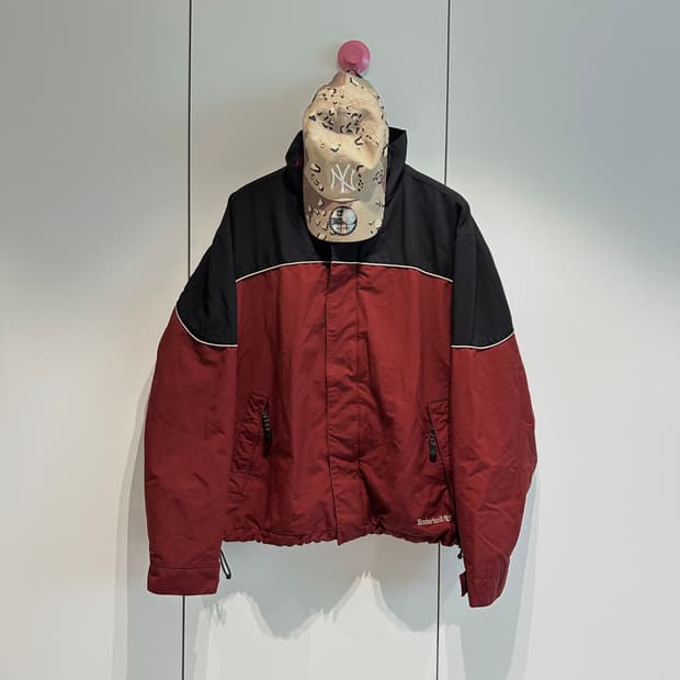 팀버랜드 트랙자켓