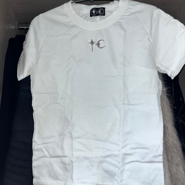 떠그클럽 슬림 반팔 티셔츠1사이즈