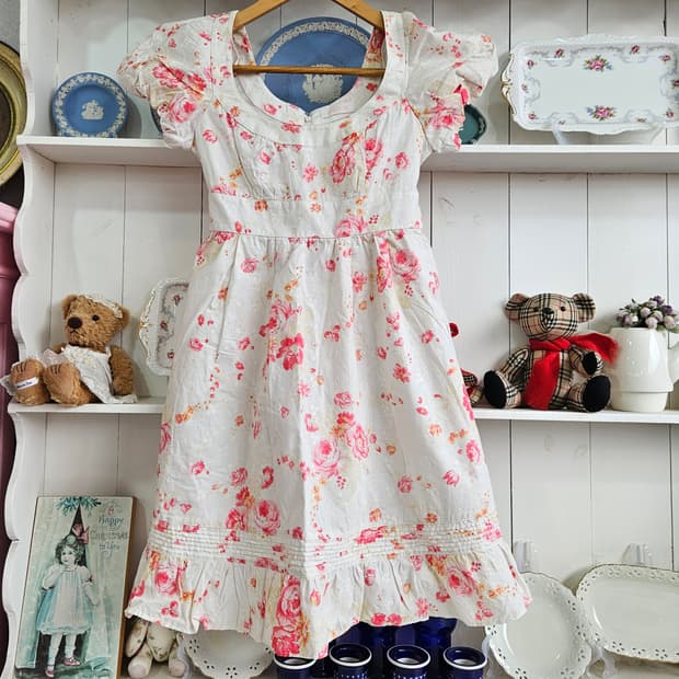 리즈리사(LIZ LISA) 로즈 플라워 퍼프 원피스