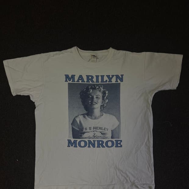 L) 토이즈 맥코이 마릴린 먼로 티셔츠