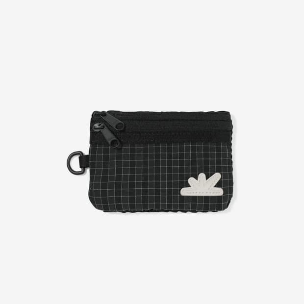 썬러브 지갑 파우치 Zip Card Pouch Black Grid
