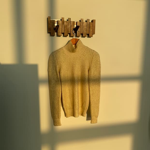 핀코 골드 펄 니트