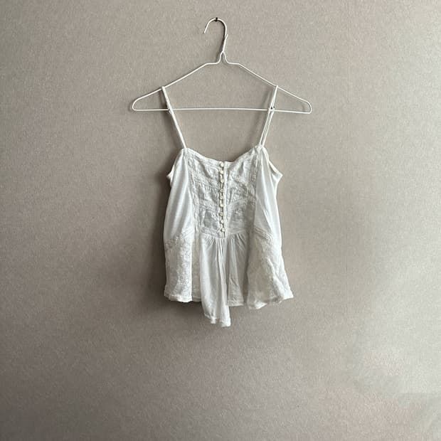 모리걸 에스닉자수 슬리브리스